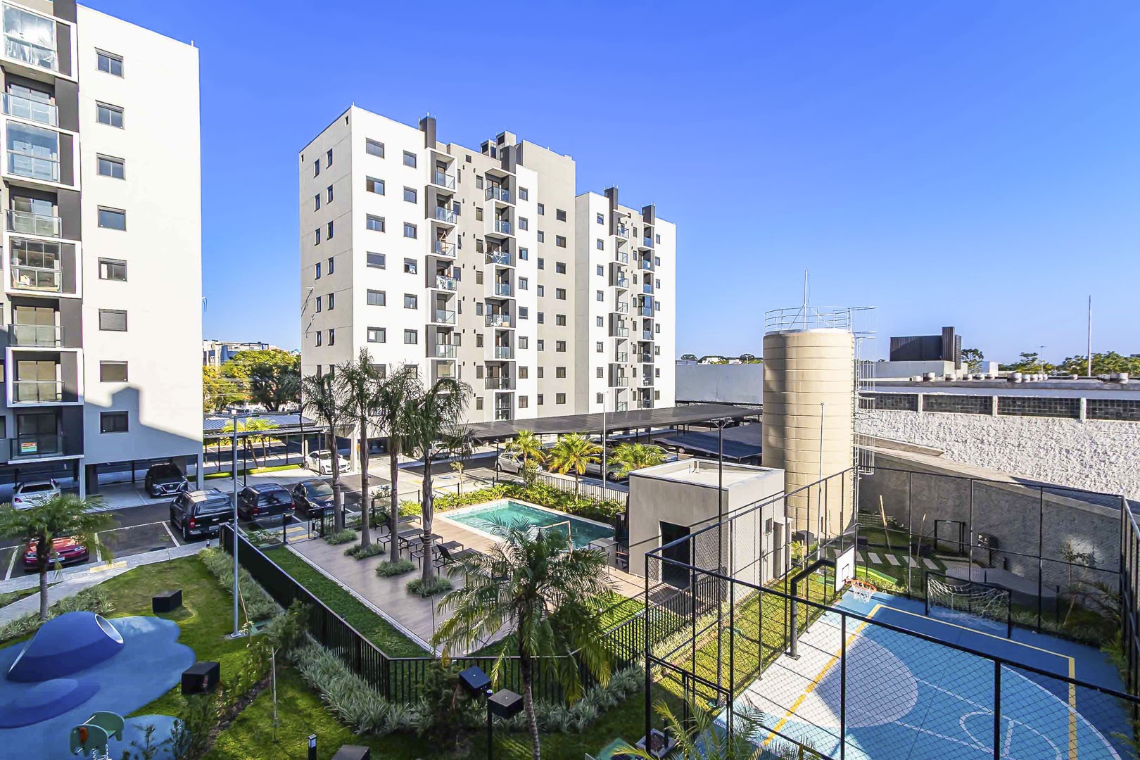 Apartamento para locacao no Hauer em Curitiba com 63m² por R$ 2.500,00