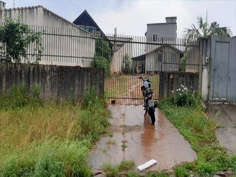 Terreno para venda no Del Rey em Sao Jose dos Pinhais com 468m² por R$ 350.000,00