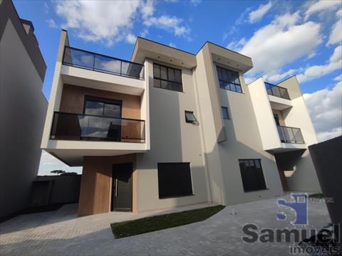 Sobrado para venda no Uberaba em Curitiba com 133,75m² por R$ 1.030.000,00