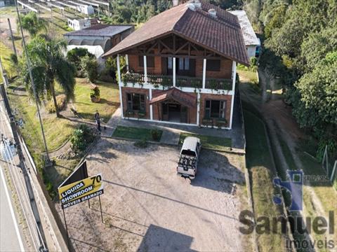 Casa Comercial para locacao no Barro Preto em Sao Jose dos Pinhais com 830m² por R$ 19.000,00