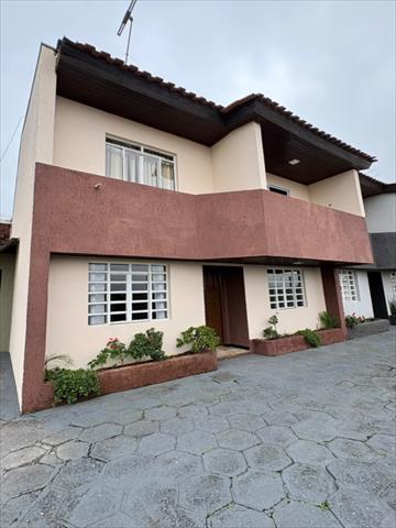 Sobrado para locacao no Guabirotuba em Curitiba com 0m² por R$ 2.666,66