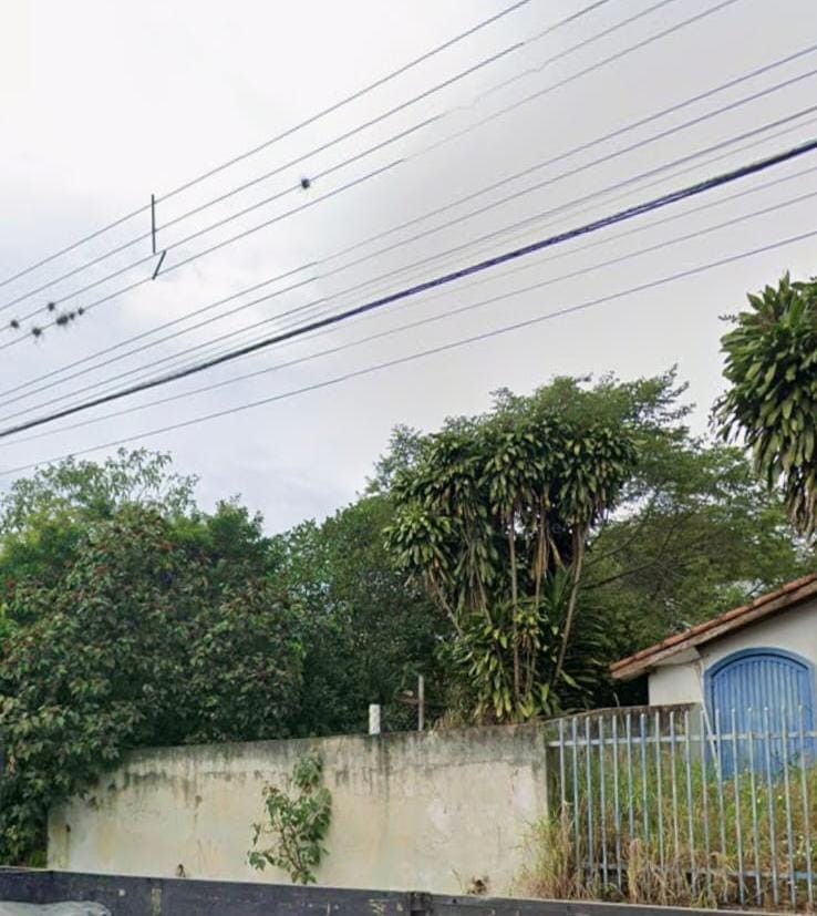 Casa para venda no Carnascialli em Londrina com 130m² por R$ 200.000,00