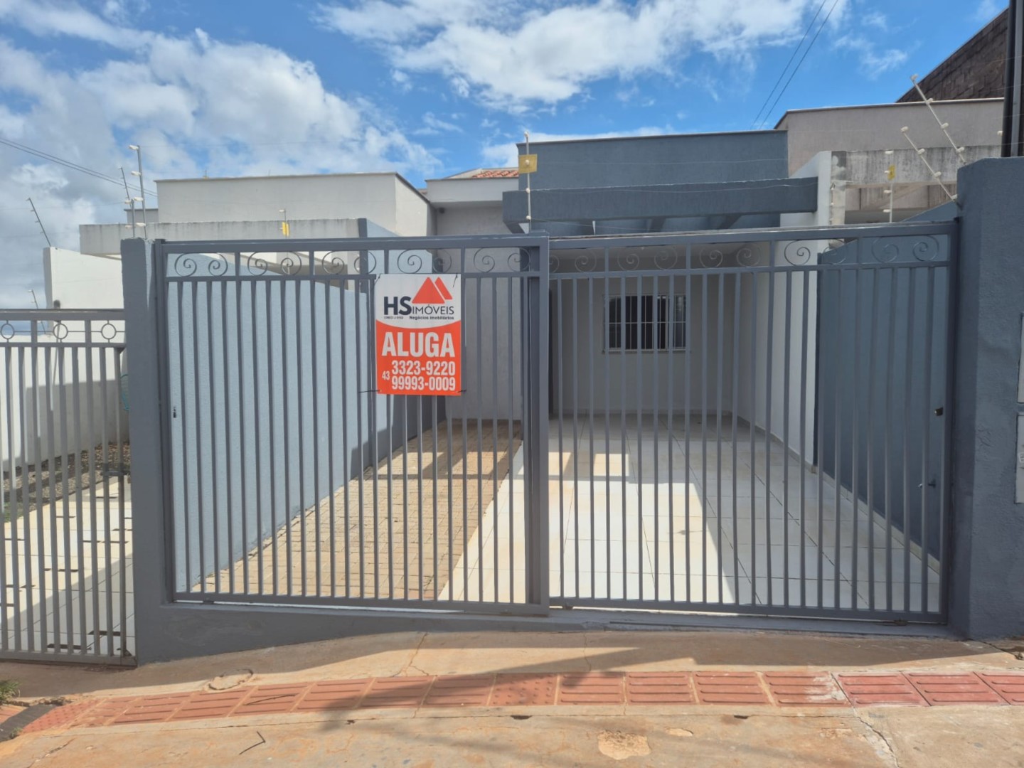 Casa para locacao no Columbia em Londrina com 0m² por R$ 2.200,00