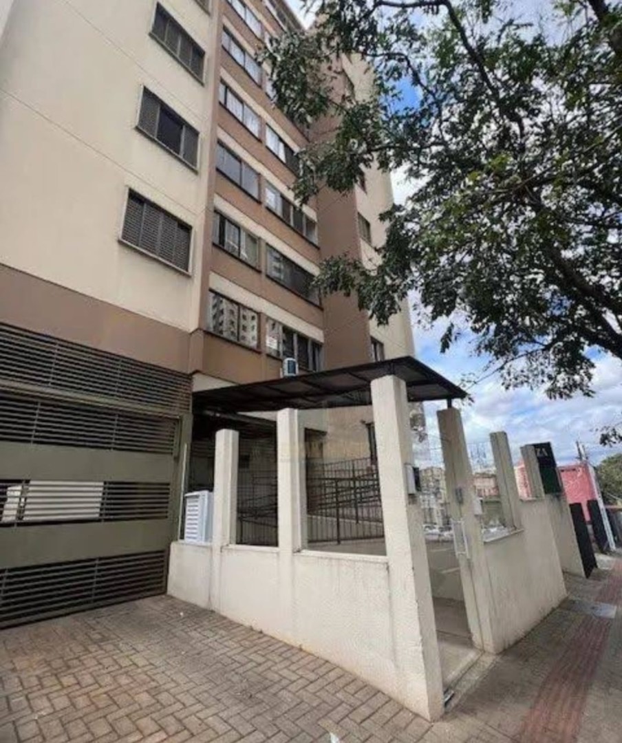 Apartamento para venda no Centro em Londrina com 70m² por R$ 250.000,00