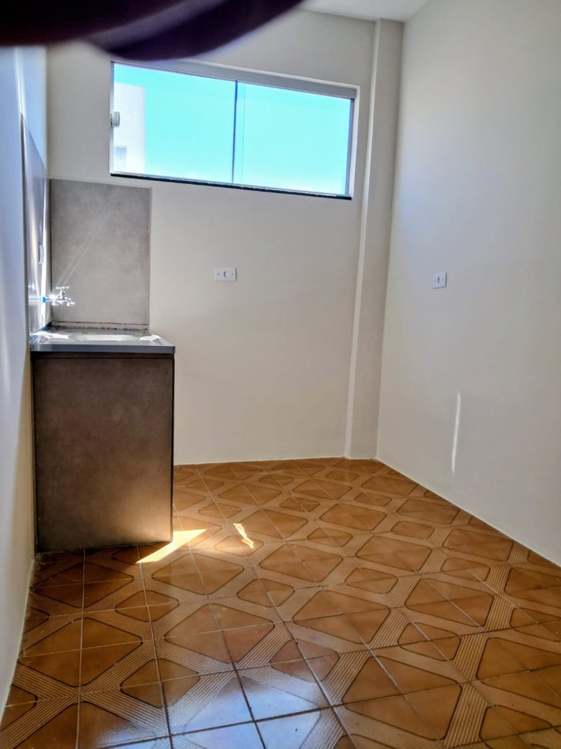 Apartamento para locacao no Centro em Londrina com 36,35m² por R$ 900,00