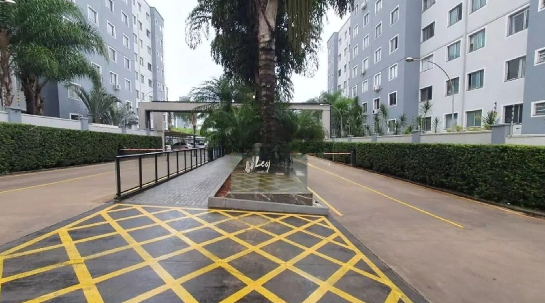 Apartamento para vendalocacaovenda e locacao no Gleba Fazenda Palhano em Londrina com 47m² por R$ 270.000,001.800,00