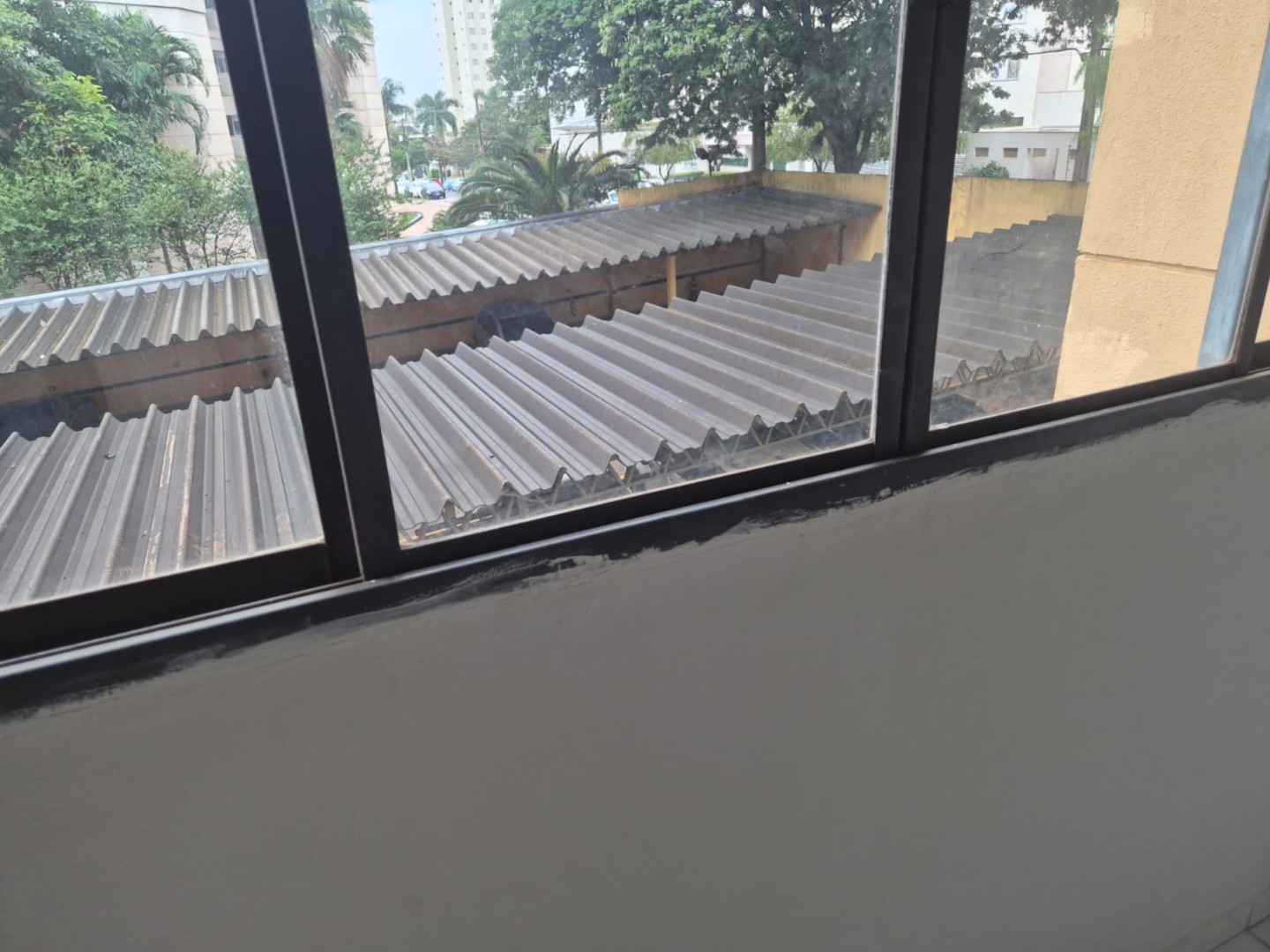 Apartamento para locacao no Gleba Fazenda Palhano em Londrina com 0m² por R$ 1.200,00