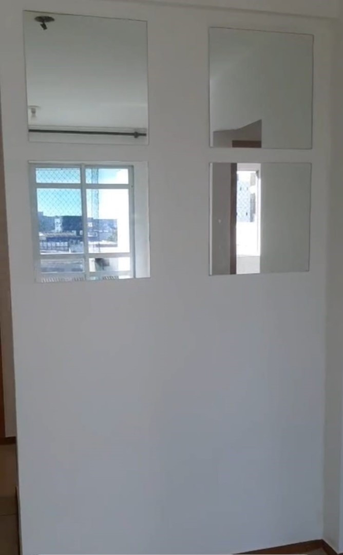 Apartamento para locacao no Vitoria em Londrina com 0m² por R$ 1.800,00