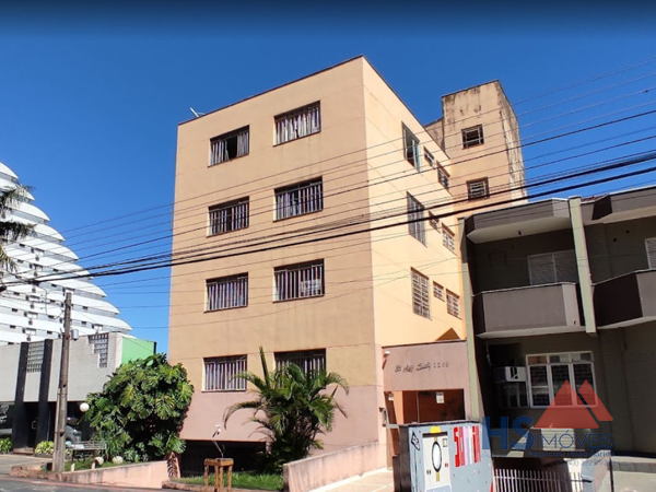 Apartamento para venda no Centro em Londrina com 45m² por R$ 130.000,00