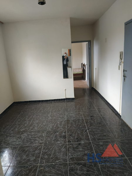 Apartamento para vendalocacaovenda e locacao no Centro em Londrina com 45m² por R$ 130.000,00750,00