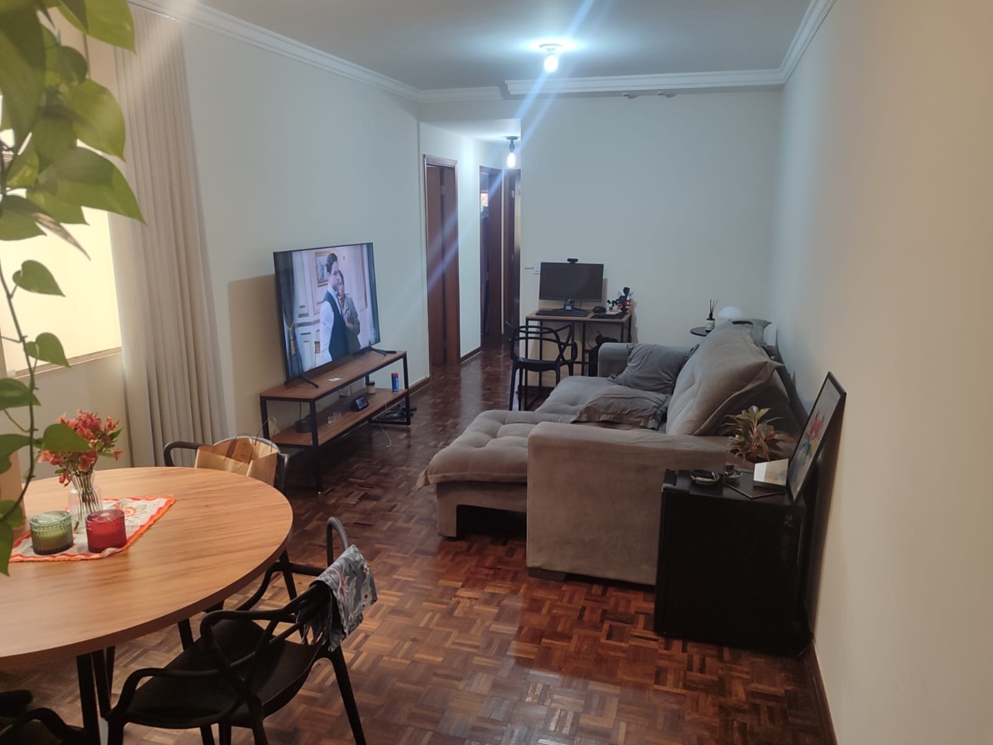 Apartamento para venda no Centro em Londrina com 121m² por R$ 270.000,00