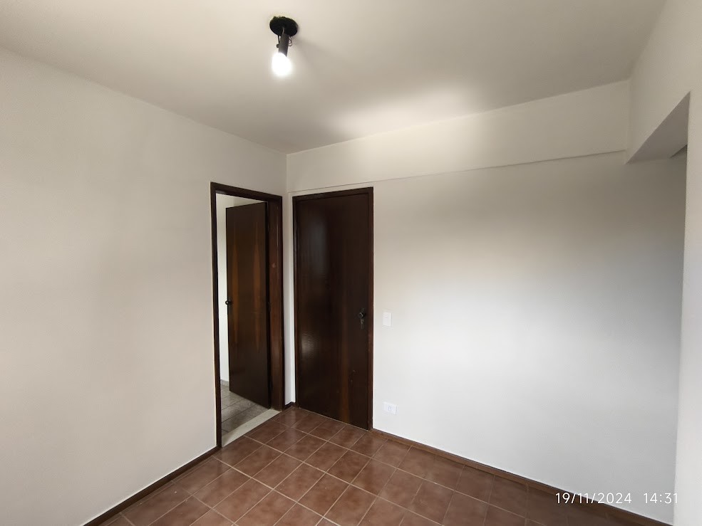Apartamento para venda no Centro em Londrina com 33m² por R$ 140.000,00