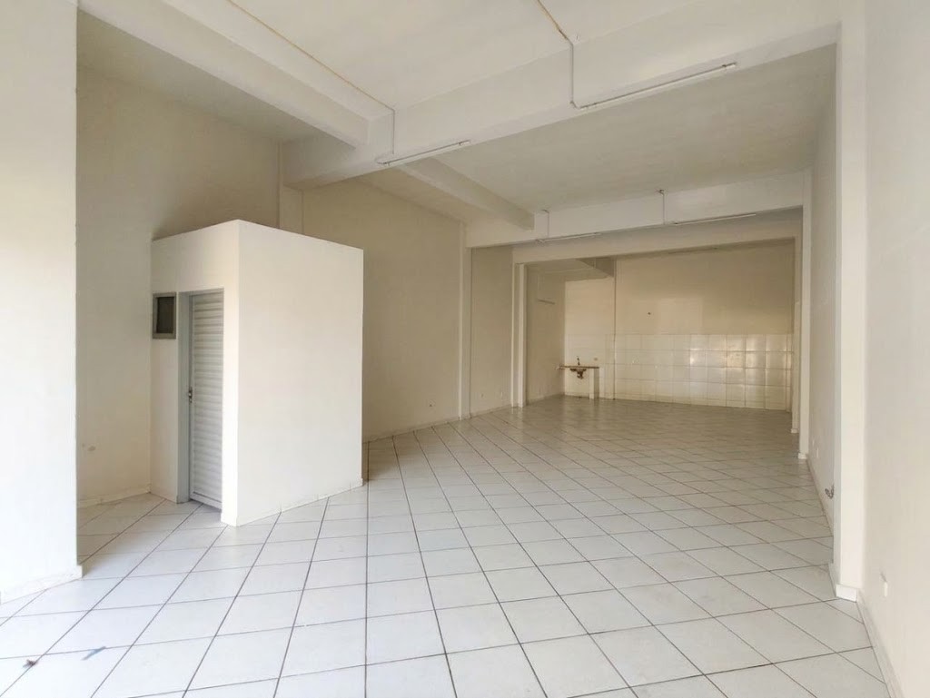 Salão para locacao no Igapo em Londrina com 0m² por R$ 2.800,00
