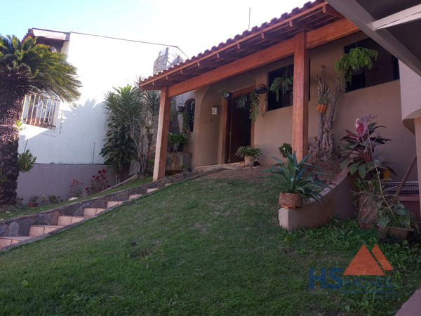 Casa para venda no Champagnat em Londrina com 252m² por R$ 800.000,00