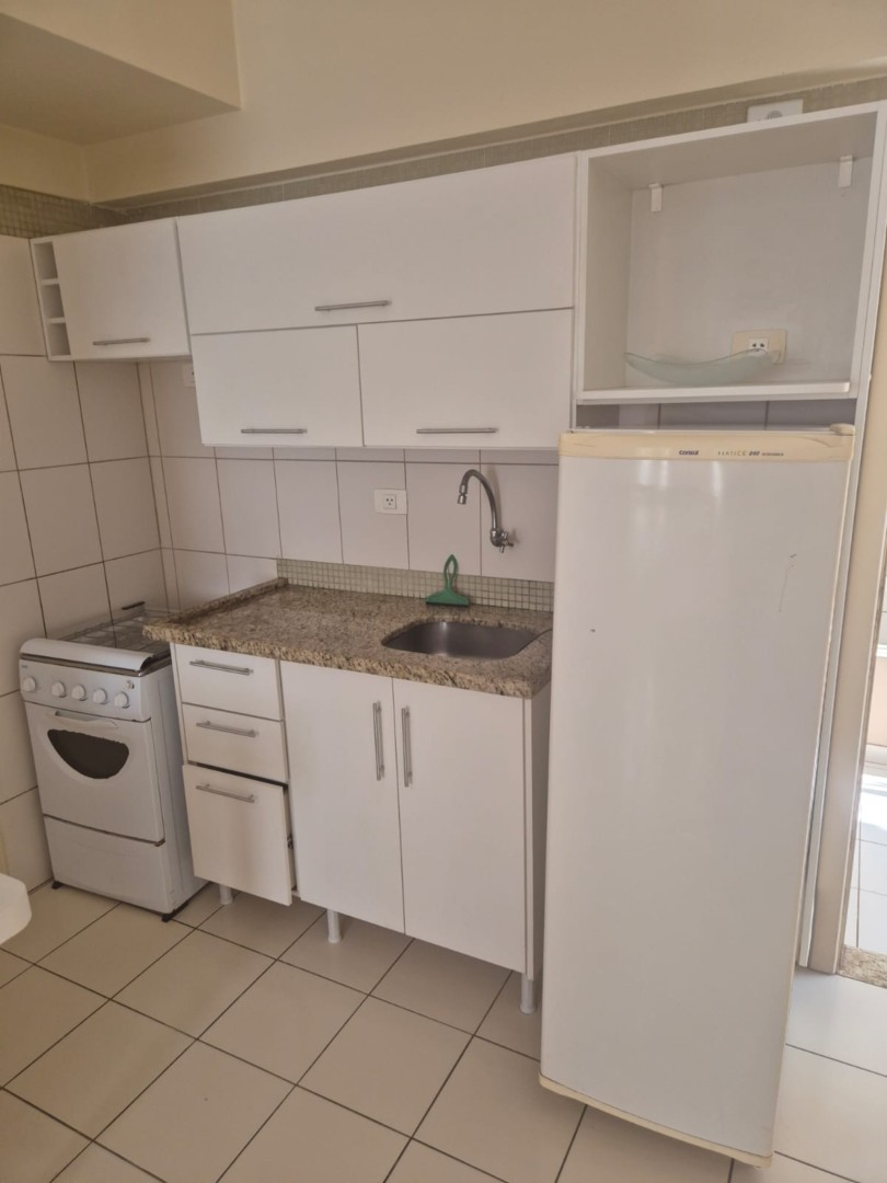 Apartamento para locacao no Centro em Londrina com 35m² por R$ 1.400,00