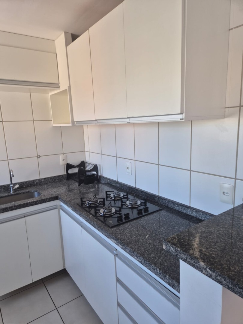 Apartamento para locacao no Centro em Londrina com 0m² por R$ 1.800,00