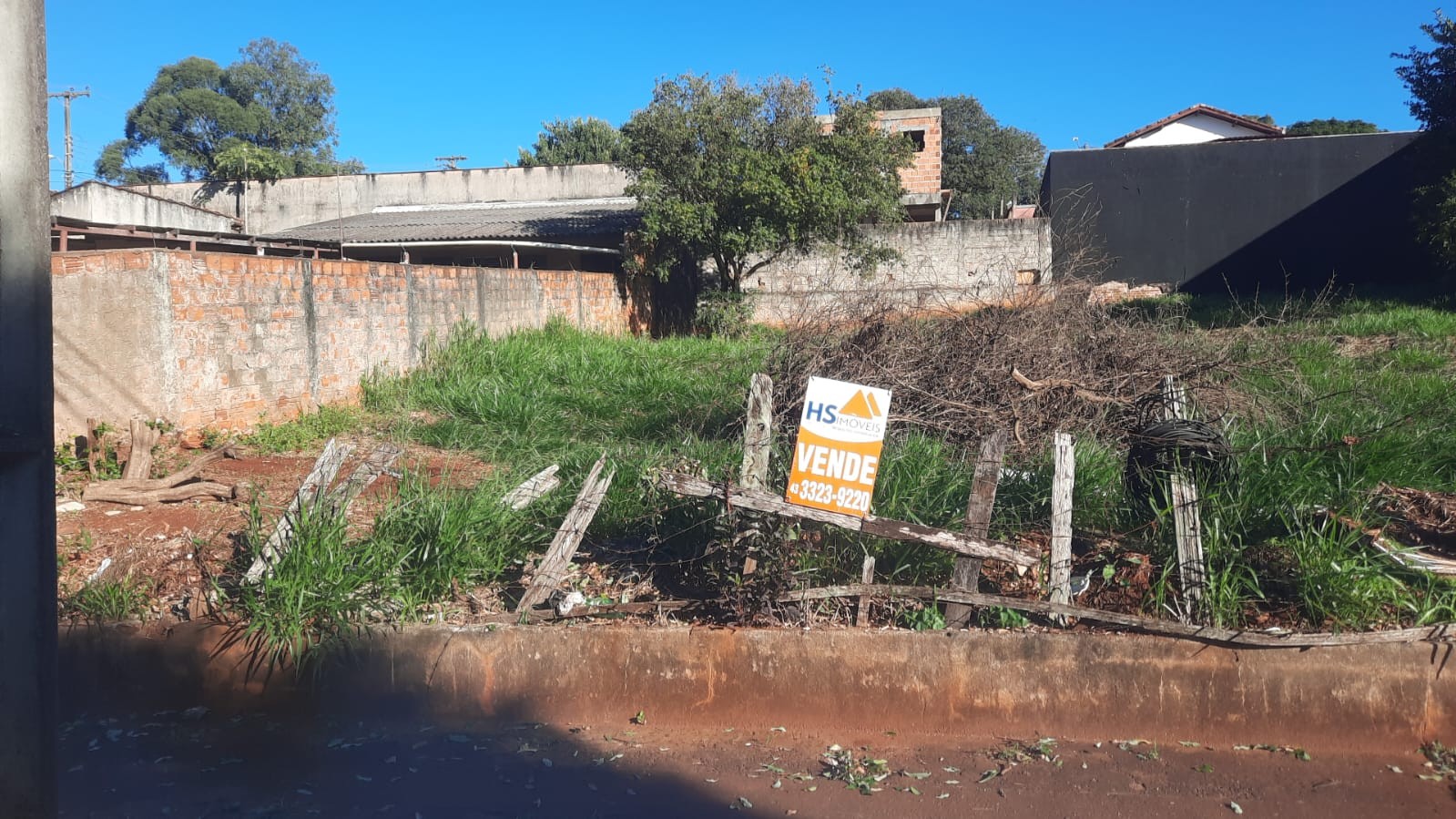Terreno para venda no Hedy em Londrina com 250m² por R$ 220.000,00