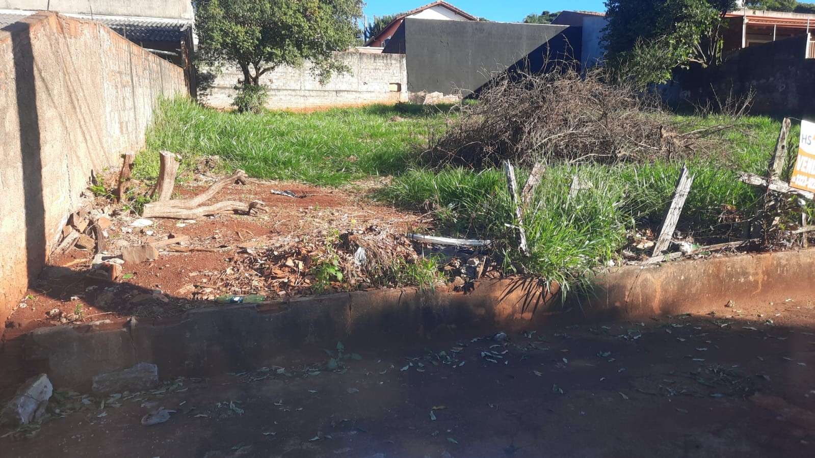 Terreno para venda no Hedy em Londrina com 250m² por R$ 220.000,00