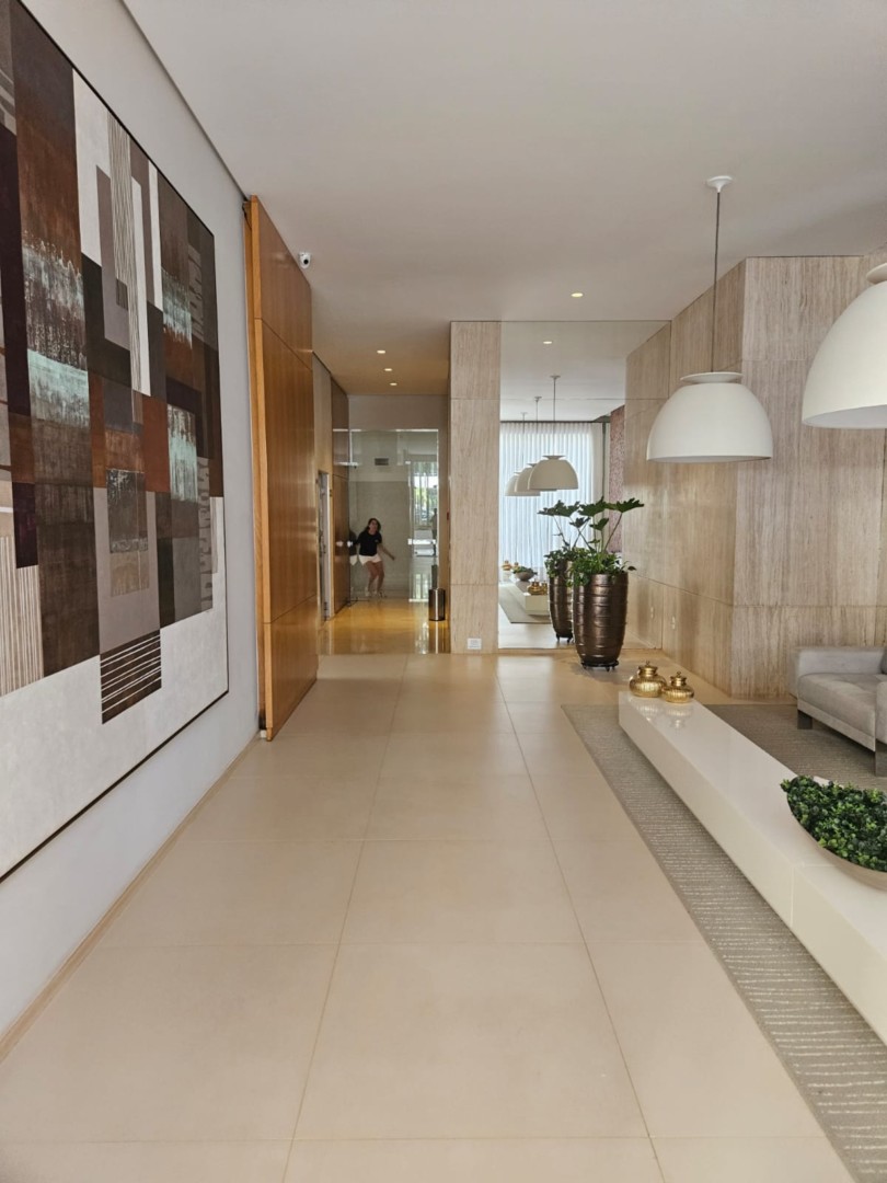 Apartamento para locacao no Gleba Fazenda Palhano em Londrina com 112m² por R$ 4.700,00