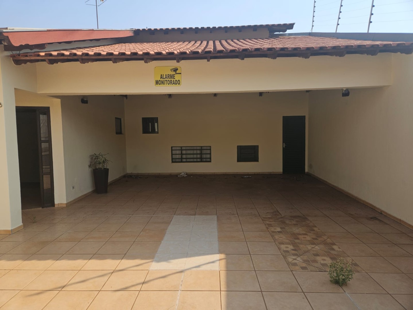 Casa para locacao no Jardim Alvorada em Londrina com 0m² por R$ 3.000,00