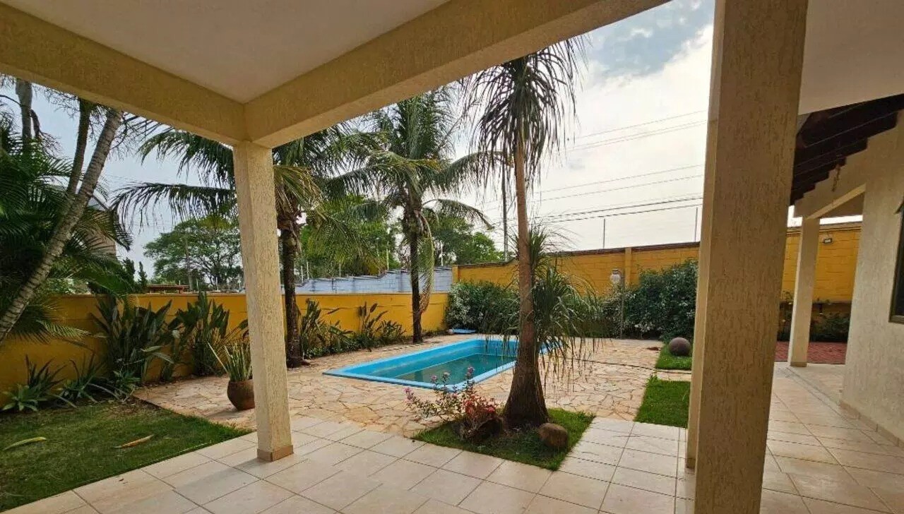 Casa para locacao no Terra Bonita em Londrina com 223m² por R$ 8.500,00