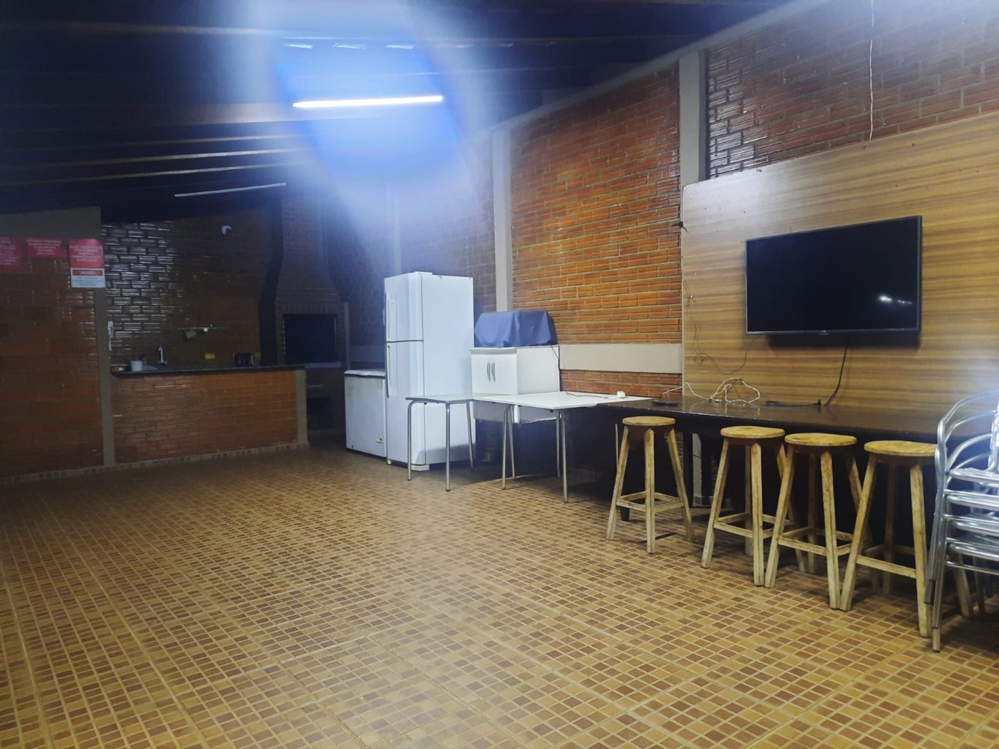 Apartamento para vendalocacaovenda e locacao no Moradias do Cabo Frio em Londrina com 49m² por R$ 170.000,001.050,00