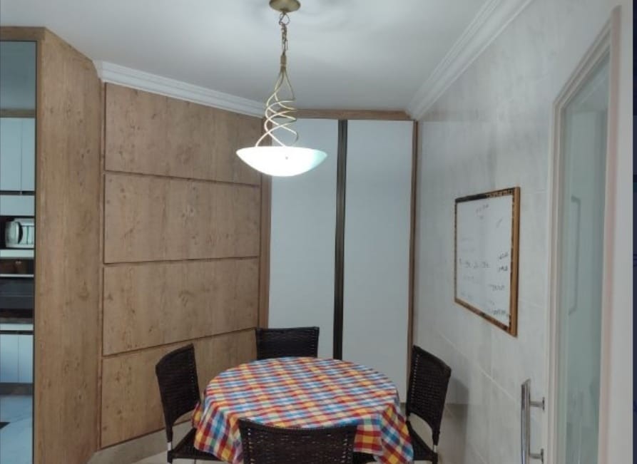 Casa para venda no Jardim Napoles em Londrina com 290m² por R$ 1.350.000,00