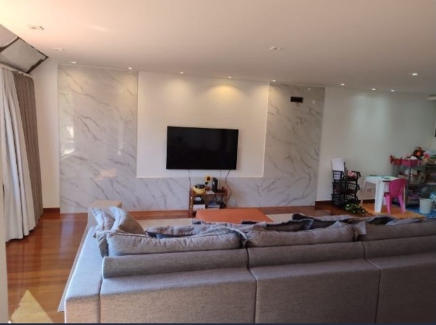 Casa para venda no Jardim Napoles em Londrina com 290m² por R$ 1.350.000,00