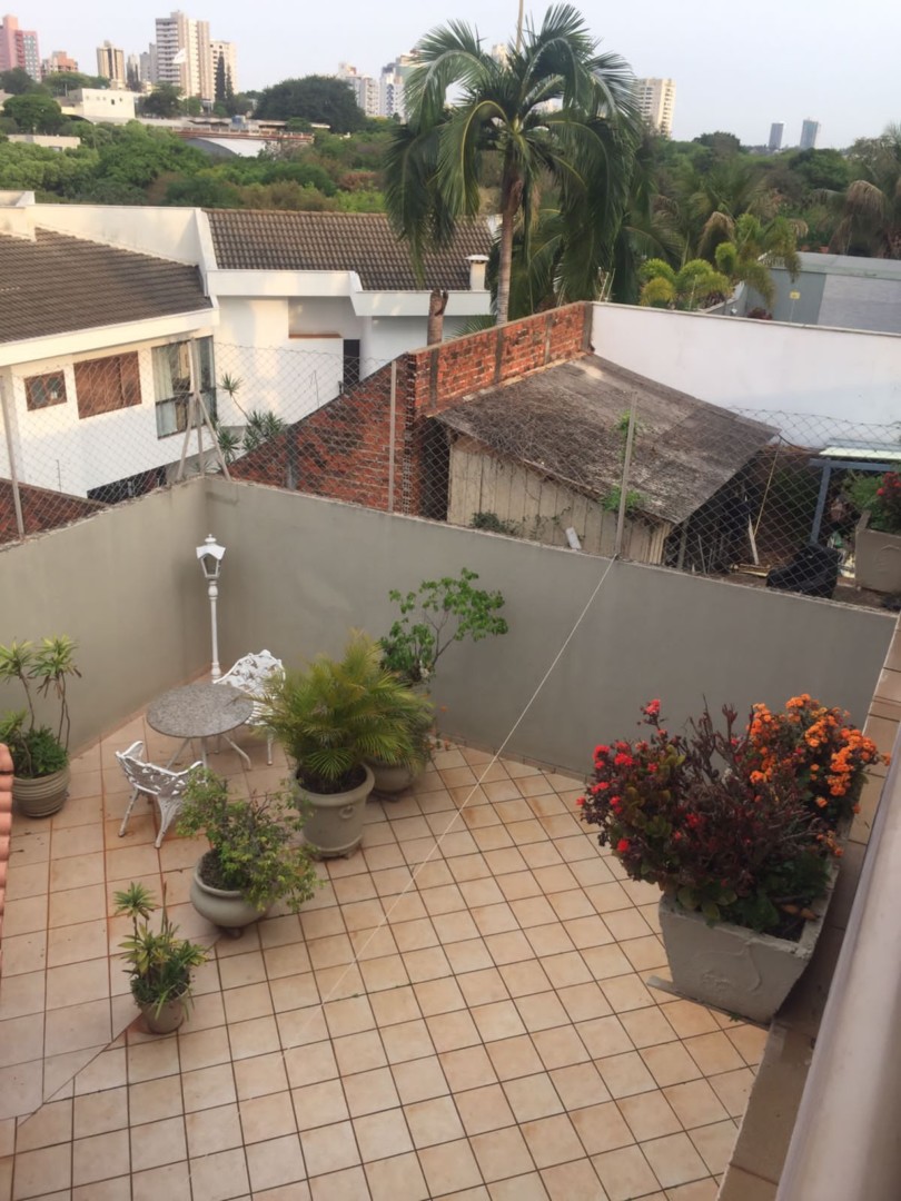 Casa para venda no Quebec em Londrina com 248m² por R$ 1.190.000,00