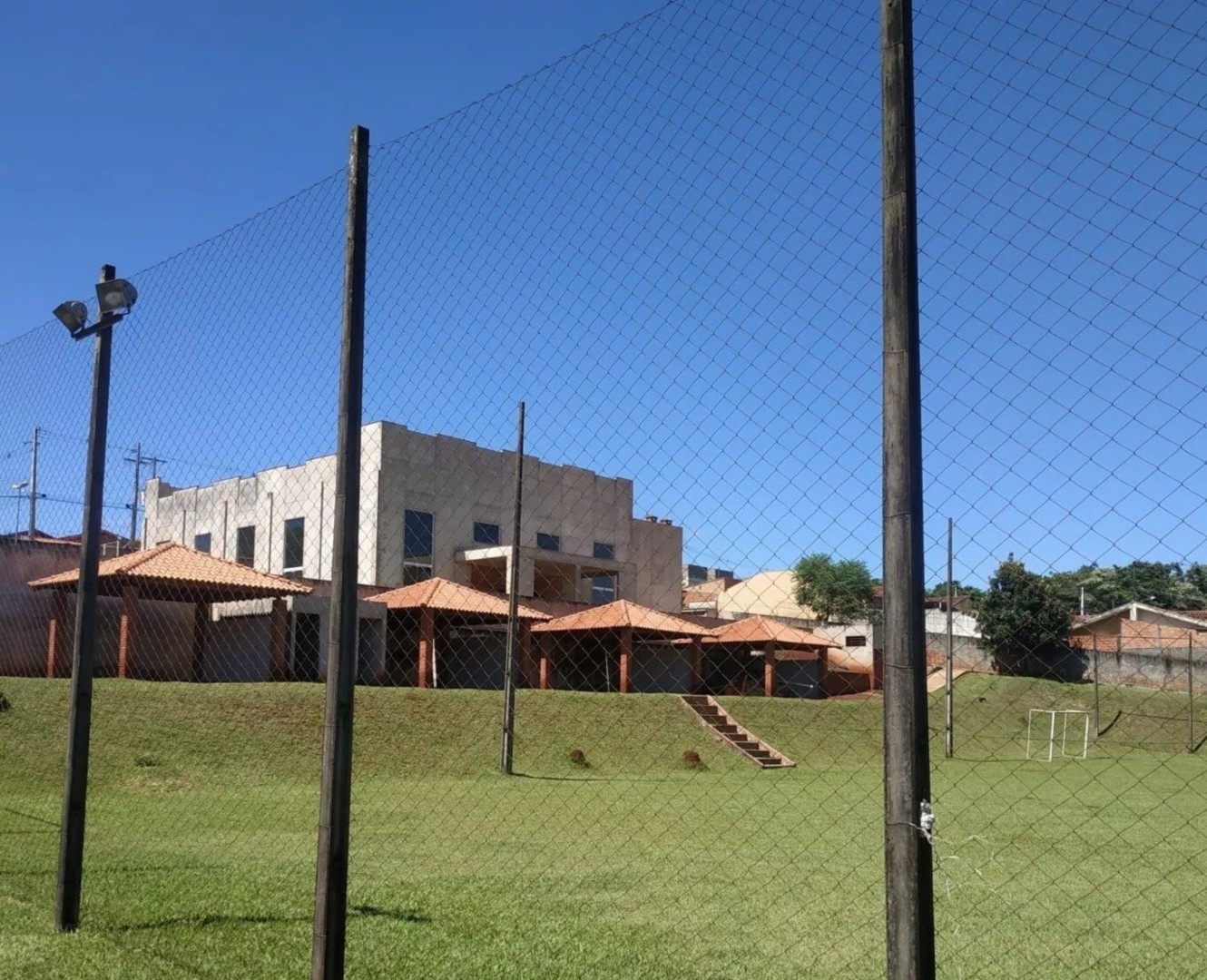 Chácara para venda no Moradias do Cabo Frio em Londrina com 700m² por R$ 4.200.000,00