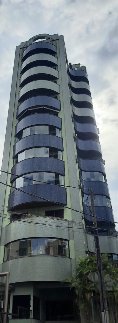 Apartamento para locacao no Centro em Londrina com 89,56m² por R$ 2.300,00