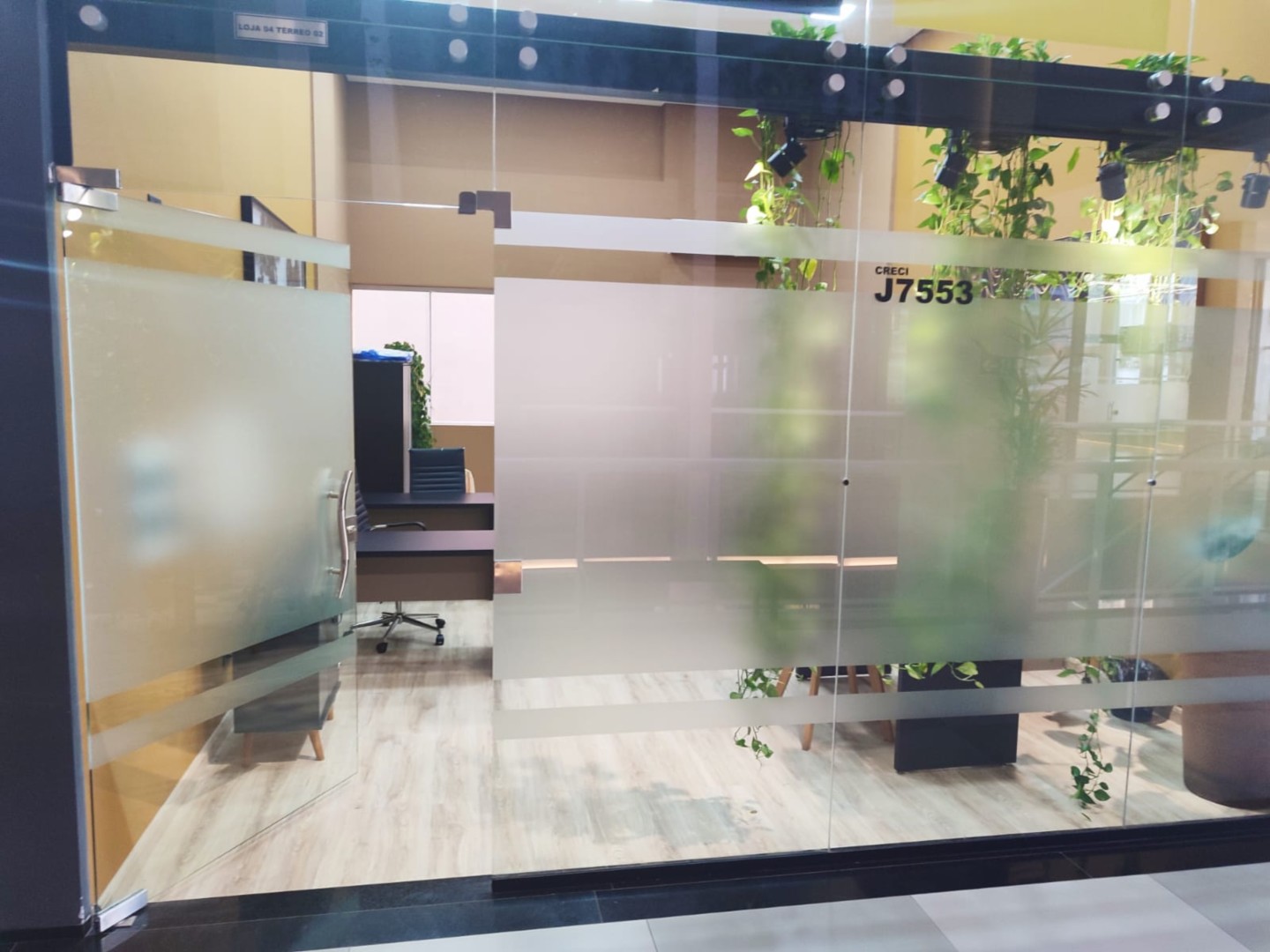 Sala Comercial para venda no Gleba Fazenda Palhano em Londrina com 0m² por R$ 520.000,00