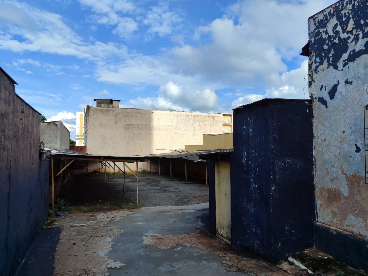 Terreno para venda no Centro em Londrina com 0m² por R$ 1.500.000,00