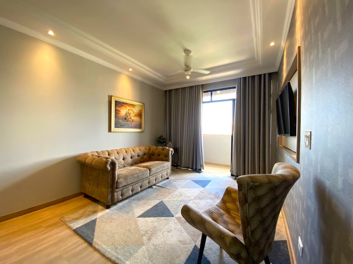 Apartamento para venda no Centro em Londrina com 100,36m² por R$ 600.000,00