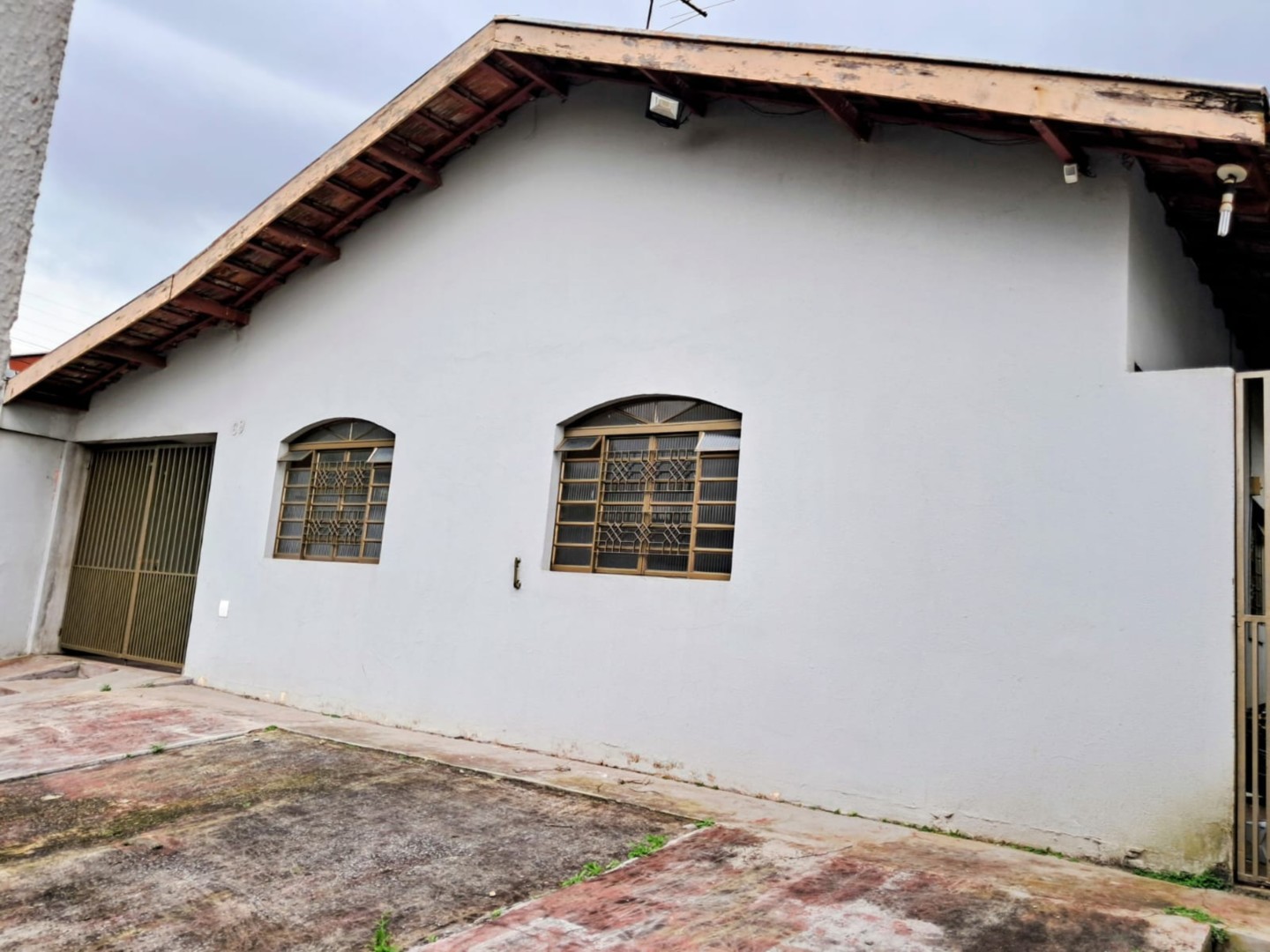 Casa para locacao no Santa Monica em Londrina com 92,59m² por R$ 2.200,00