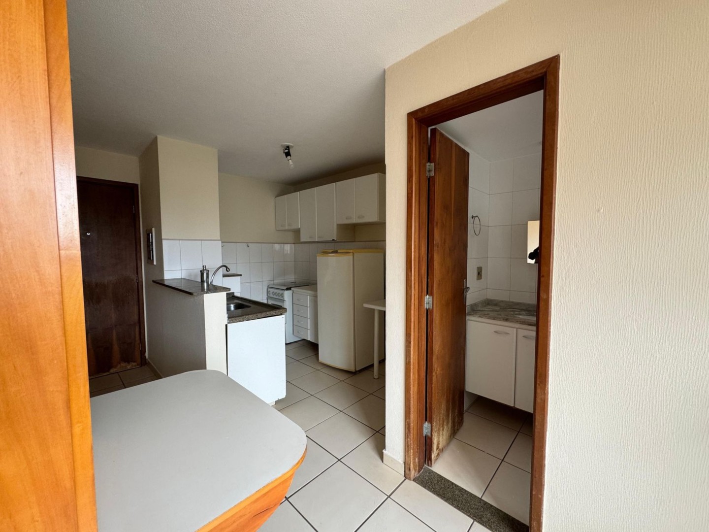 Apartamento para venda no Alto da Colina em Londrina com 26,6m² por R$ 145.000,00