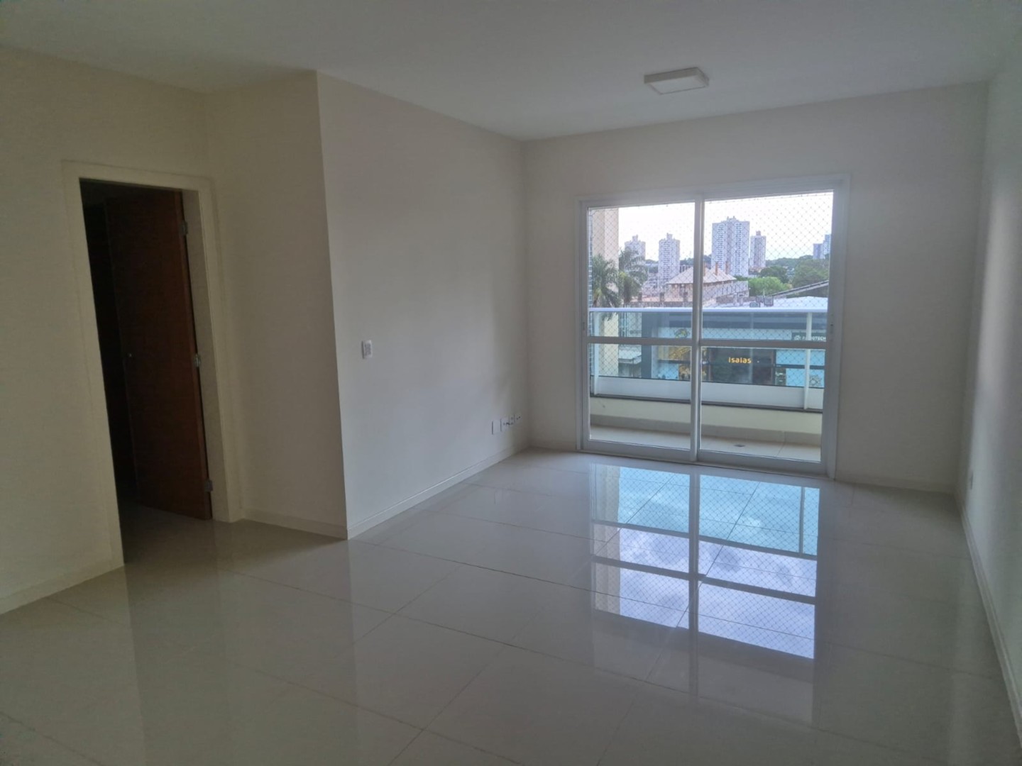 Apartamento para venda no Bela Suica em Londrina com 102m² por R$ 700.000,00
