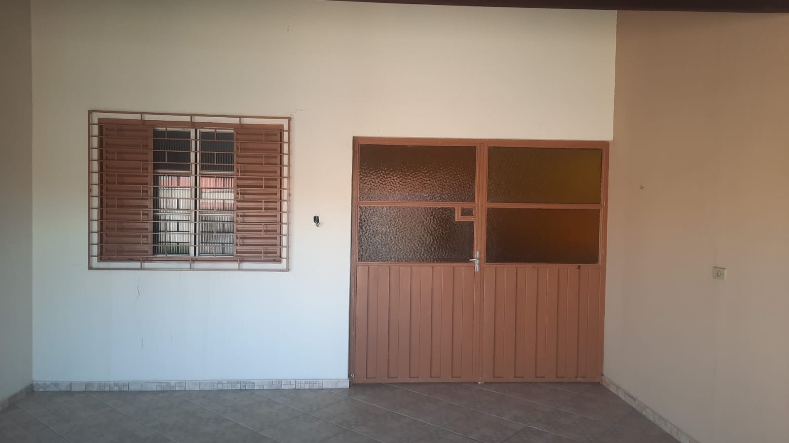 Casa para venda no Moradias do Cabo Frio em Londrina com 188m² por R$ 480.000,00