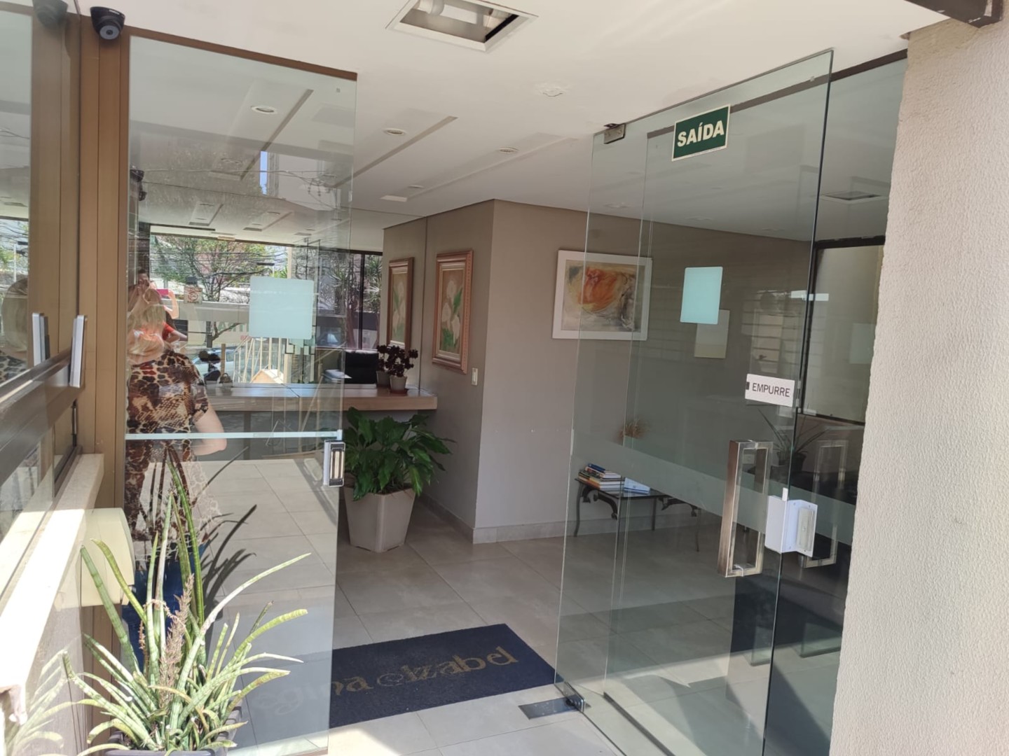 Apartamento para venda no Centro em Londrina com 64m² por R$ 360.000,00