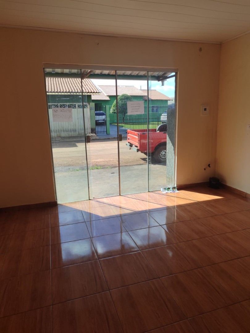 Casa para venda no Centro em Sao Jeronimo da Serra com 180m² por R$ 300.000,00