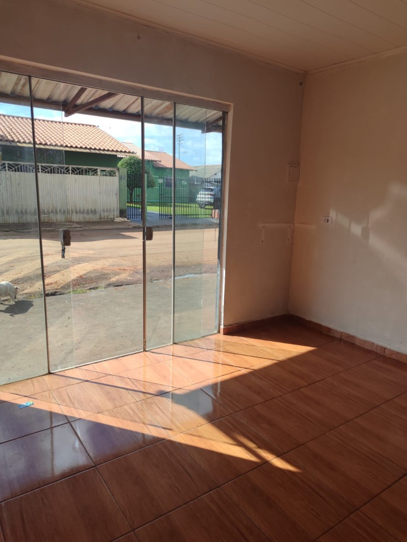 Casa para venda no Centro em Sao Jeronimo da Serra com 180m² por R$ 300.000,00