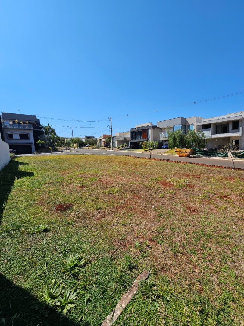 Terreno para venda no Gleba Simon Frazer em Londrina com 366,62m² por R$ 430.000,00