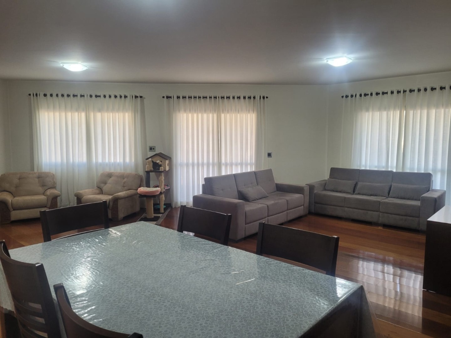 Apartamento para venda no Centro em Cambe com 224m² por R$ 1.000.000,00