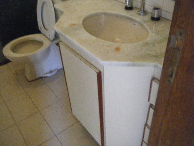 Apartamento para locacao no Centro em Londrina com 0m² por R$ 3.000,00