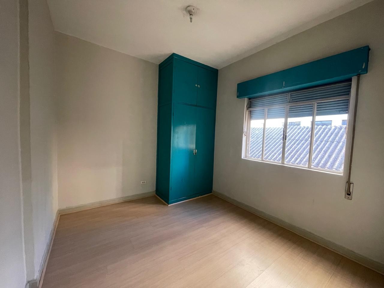 Apartamento para venda no Centro em Londrina com 126m² por R$ 270.000,00