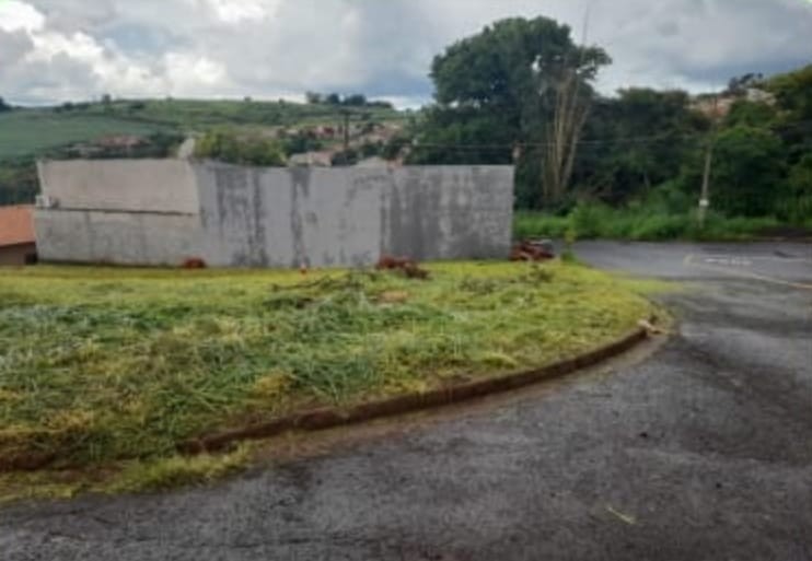 Terreno para venda no Jardim Paris em Londrina com 0m² por R$ 140.000,00