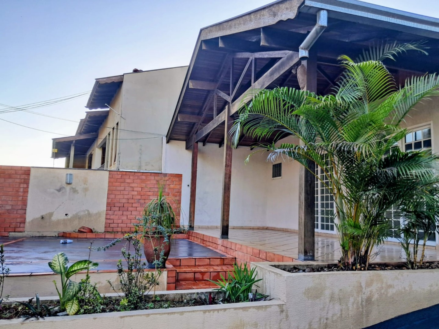 Casa para venda no Alpes em Londrina com 229m² por R$ 540.000,00