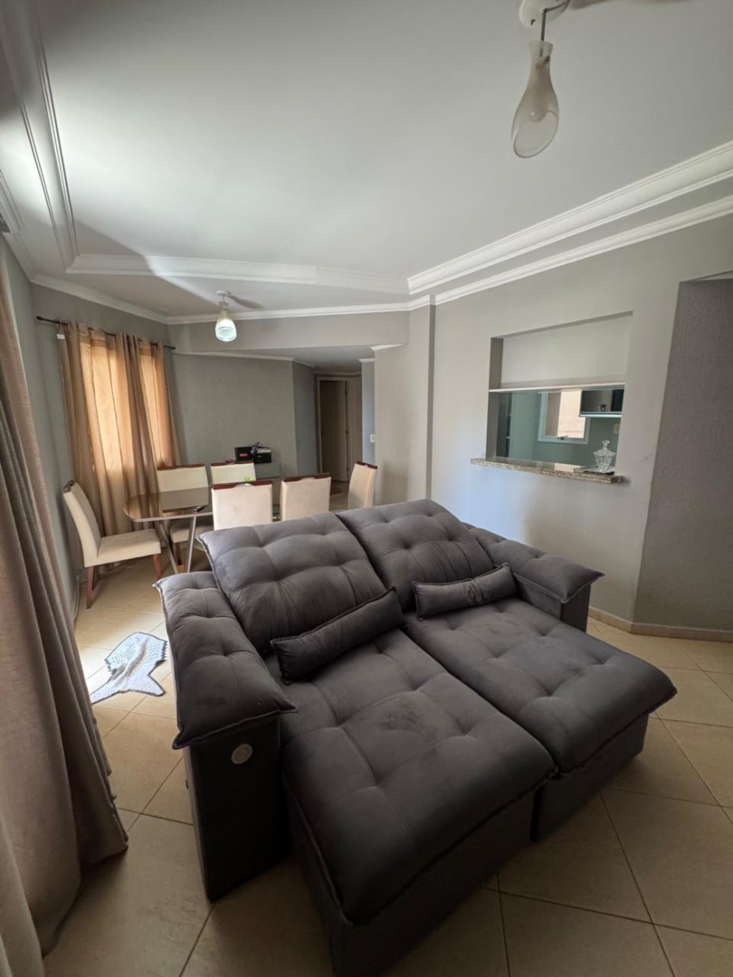 Apartamento para locacao no Gleba Fazenda Palhano em Londrina com 96,8m² por R$ 3.300,00