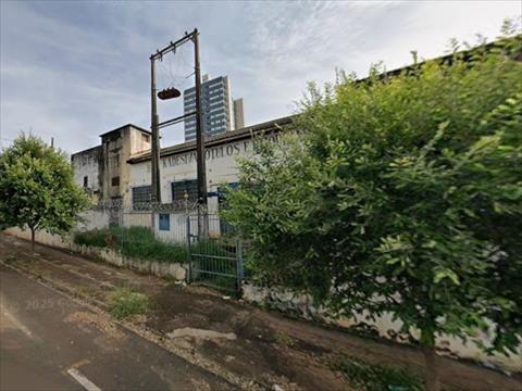 Barracão/galpão para vendalocacaovenda e locacao no Aurora em Londrina com 2.500m² por R$ 10.000.000,0015.000,00