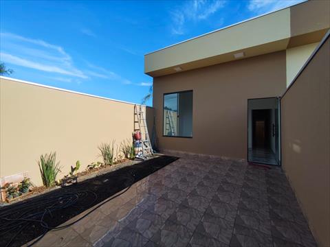 Casa para venda no Colinas em Londrina com 82,5m² por R$ 380.000,00